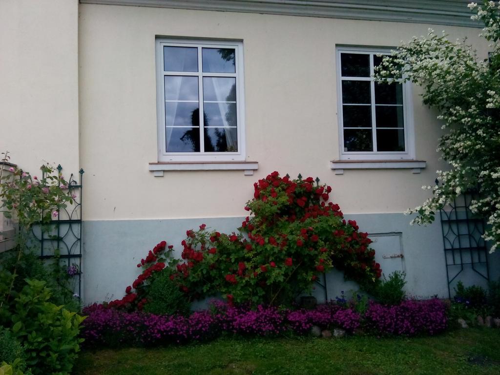 Dwor Mulawki Villa Bagian luar foto