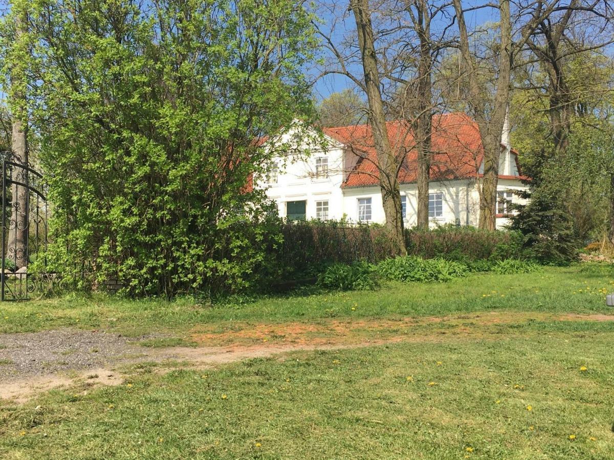 Dwor Mulawki Villa Bagian luar foto